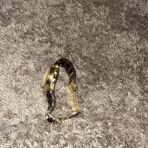 Michael kors women watch - Picture 2 of 6